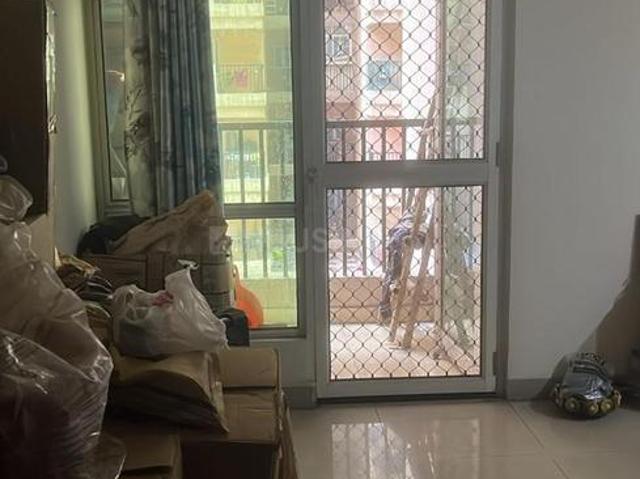 2 BHK Apartment in Noida Extension for resale Greater Noida. The reference number is 19566048