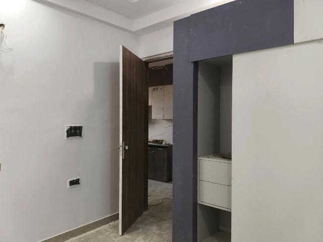 2 BHK Apartment in Noida Extension for resale Greater Noida. The reference number is 19570893