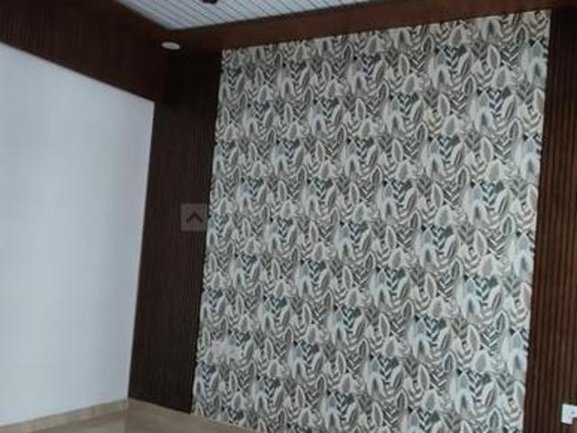 2 BHK Apartment in Noida Extension for resale Greater Noida. The reference number is 19588567
