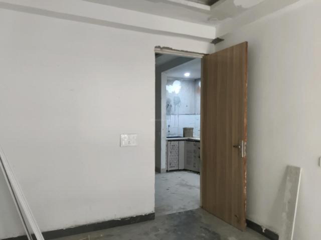 2 BHK Apartment in Noida Extension for resale Greater Noida. The reference number is 19594605