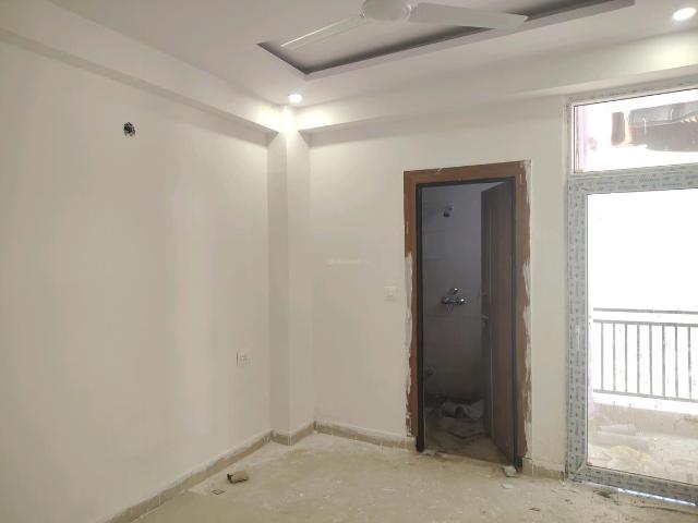 2 BHK Apartment in Noida Extension for resale Greater Noida. The reference number is 19534038