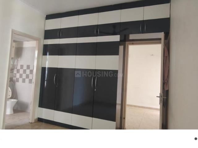 2 BHK Apartment in Noida Extension for resale Greater Noida. The reference number is 19617303