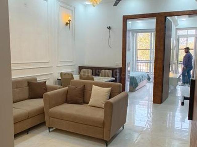 2 BHK Apartment in Noida Extension for resale Greater Noida. The reference number is 19748692