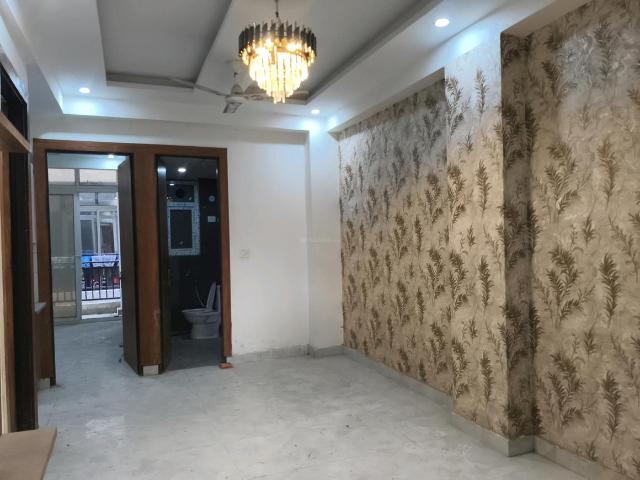 2 BHK Apartment in Noida Extension for resale Greater Noida. The reference number is 19779110