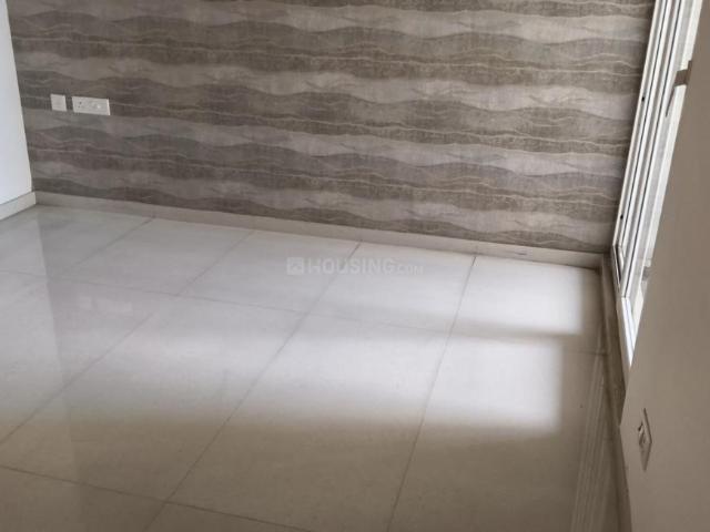 2 BHK Apartment in Noida Extension for resale Greater Noida. The reference number is 19785996