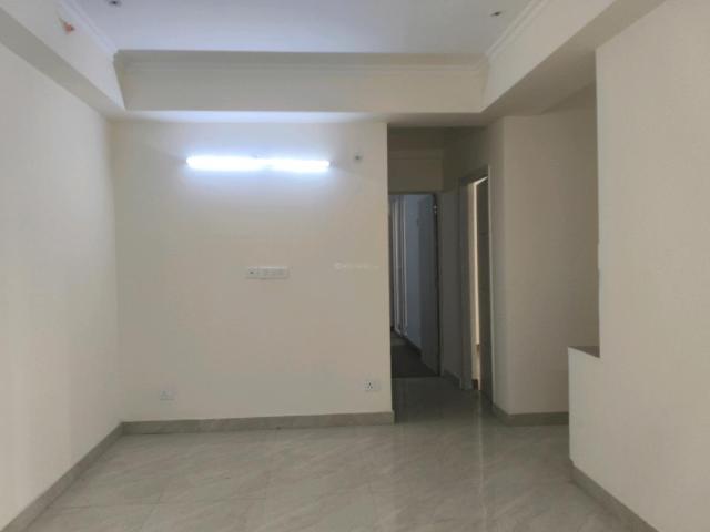 2 BHK Apartment in Noida Extension for resale Greater Noida. The reference number is 19706372