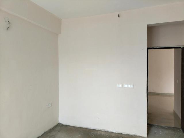 2 BHK Apartment in Noida Extension for resale Greater Noida. The reference number is 19712122