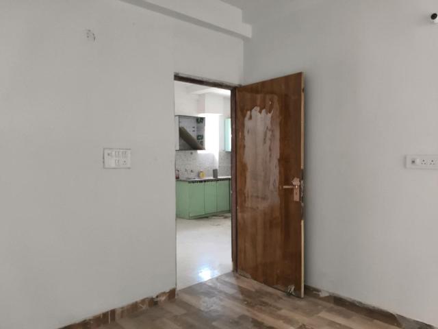 2 BHK Apartment in Noida Extension for resale Greater Noida. The reference number is 19894951
