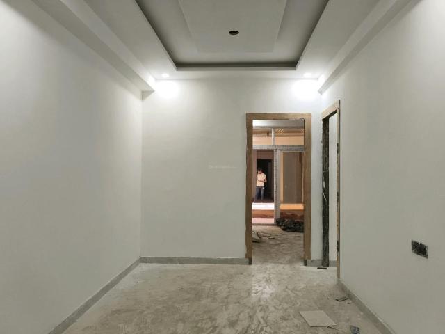 2 BHK Apartment in Noida Extension for resale Greater Noida. The reference number is 19808554
