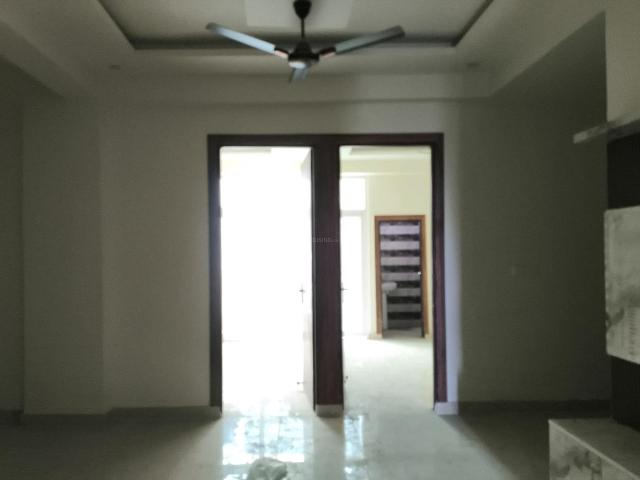 2 BHK Apartment in Noida Extension for resale Greater Noida. The reference number is 19808666