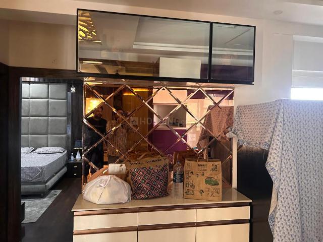2 BHK Apartment in Noida Extension for resale Greater Noida. The reference number is 19836316