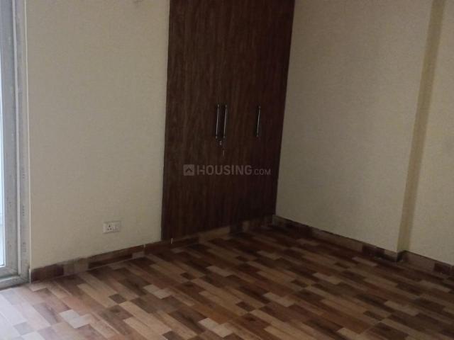 2 BHK Apartment in Noida Extension for resale Greater Noida. The reference number is 19838062