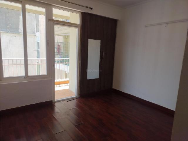 2 BHK Apartment in Noida Extension for resale Greater Noida. The reference number is 19957542