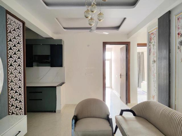 2 BHK Apartment in Noida Extension for resale Greater Noida. The reference number is 19961154