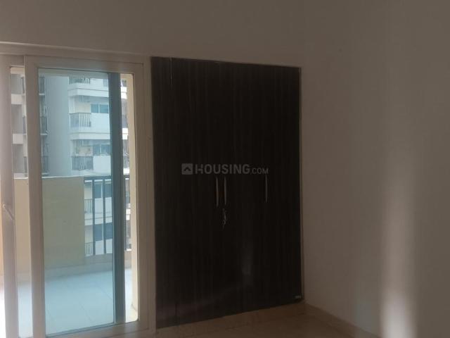 2 BHK Apartment in Noida Extension for resale Greater Noida. The reference number is 19962711