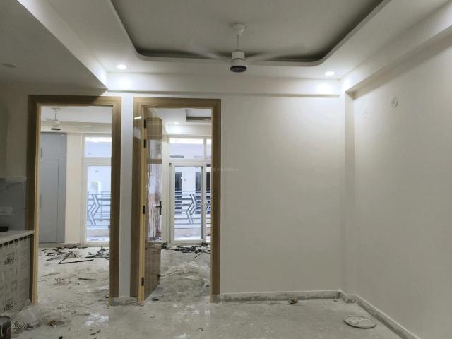 2 BHK Apartment in Noida Extension for resale Greater Noida. The reference number is 19907175