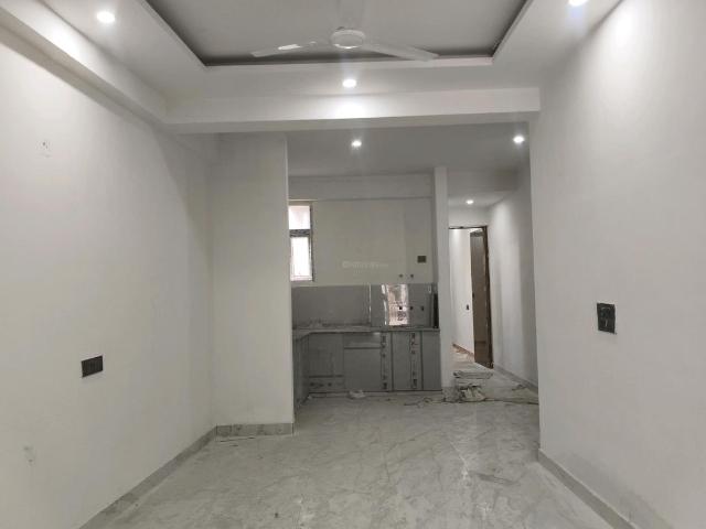 2 BHK Apartment in Noida Extension for resale Greater Noida. The reference number is 19907245