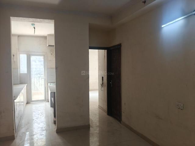 2 BHK Apartment in Noida Extension for resale Greater Noida. The reference number is 19915524