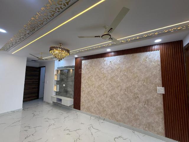 2 BHK Apartment in Noida Extension for resale Greater Noida. The reference number is 19921948