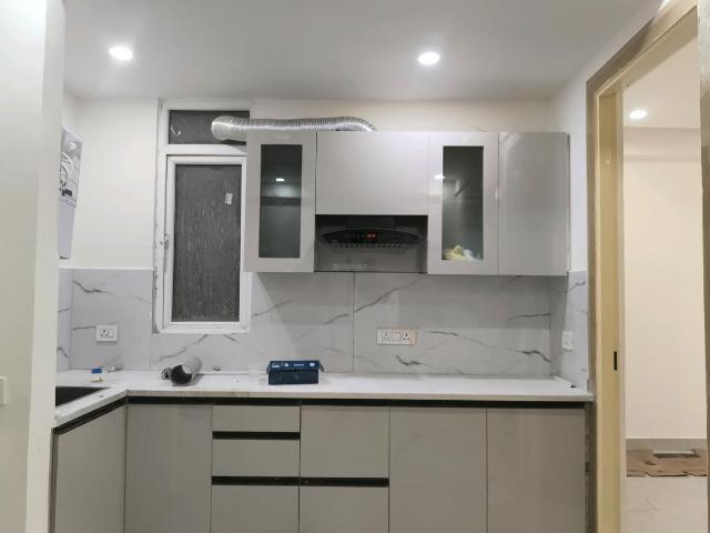 2 BHK Apartment in Noida Extension for resale Greater Noida. The reference number is 19924756
