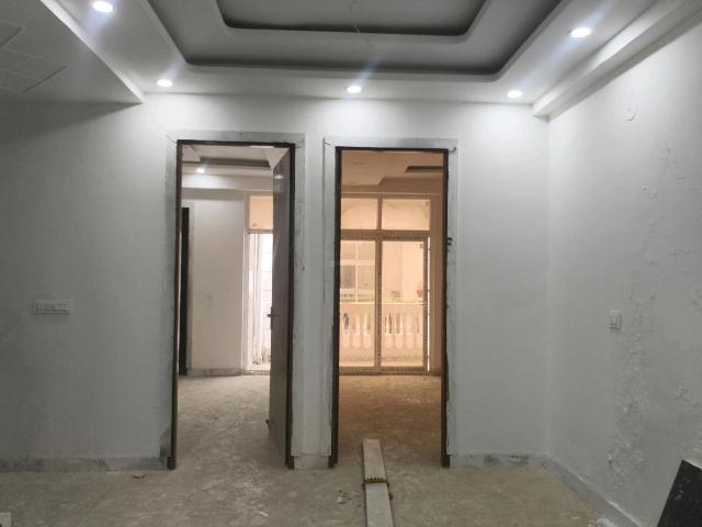 2 BHK Apartment in Noida Extension for resale Greater Noida. The reference number is 19925003