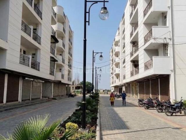 2 BHK Apartment in Noida Extension for resale Greater Noida. The reference number is 20053296