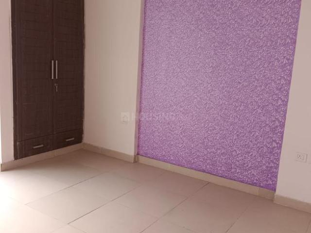 2 BHK Apartment in Noida Extension for resale Greater Noida. The reference number is 20070166