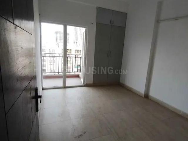 2 BHK Apartment in Noida Extension for resale Greater Noida. The reference number is 20092648