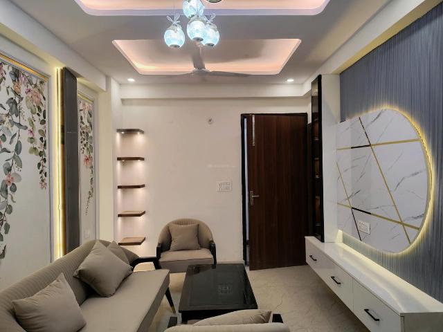 2 BHK Apartment in Noida Extension for resale Greater Noida. The reference number is 20096636