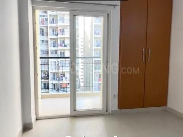 2 BHK Apartment in Noida Extension for resale Greater Noida. The reference number is 20031617