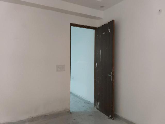 2 BHK Apartment in Noida Extension for resale Greater Noida. The reference number is 20031715