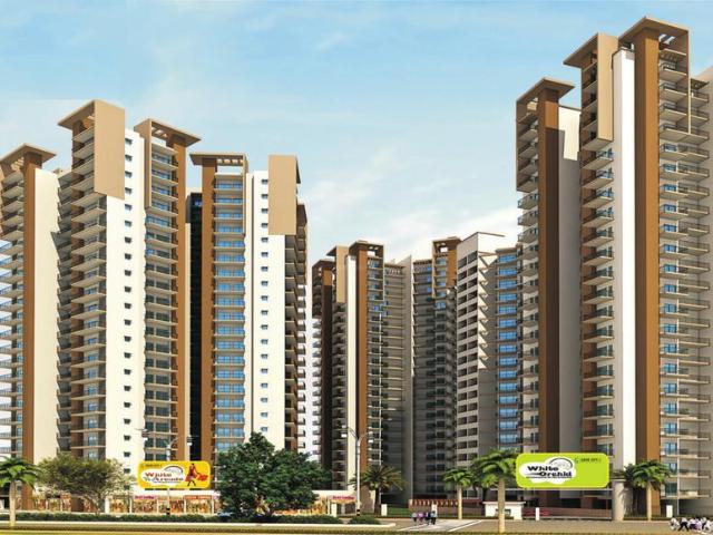 2 BHK Apartment in Noida Extension for resale Greater Noida. The reference number is 20155818