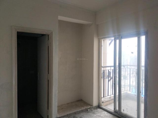 2 BHK Apartment in Noida Extension for resale Greater Noida. The reference number is 20119079