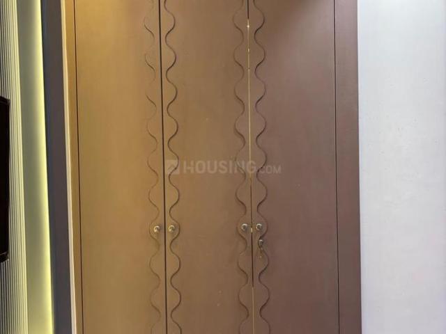 2 BHK Apartment in Noida Extension for resale Greater Noida. The reference number is 20286454
