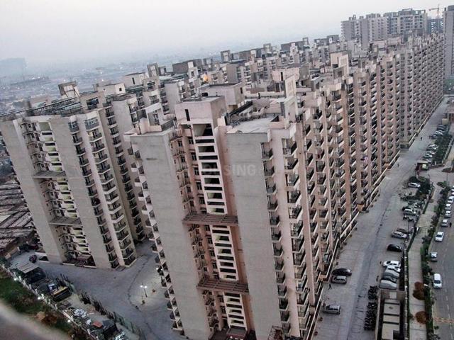 2 BHK Apartment in Noida Extension for resale Greater Noida. The reference number is 20287830