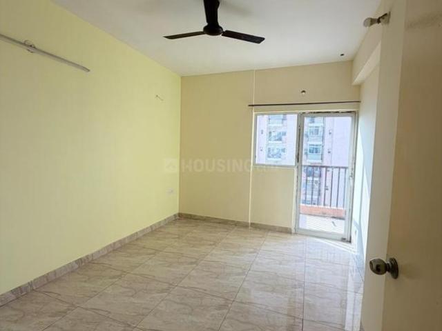 2 BHK Apartment in Noida Extension for resale Greater Noida. The reference number is 20219654