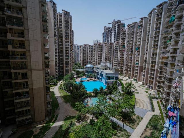 2 BHK Apartment in Noida Extension for resale Greater Noida. The reference number is 20300750