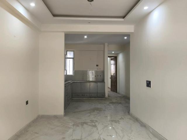 2 BHK Apartment in Noida Extension for resale Greater Noida. The reference number is 20308083