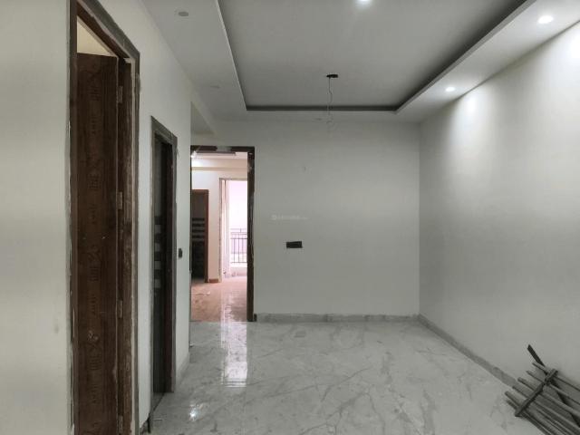 2 BHK Apartment in Noida Extension for resale Greater Noida. The reference number is 20308127