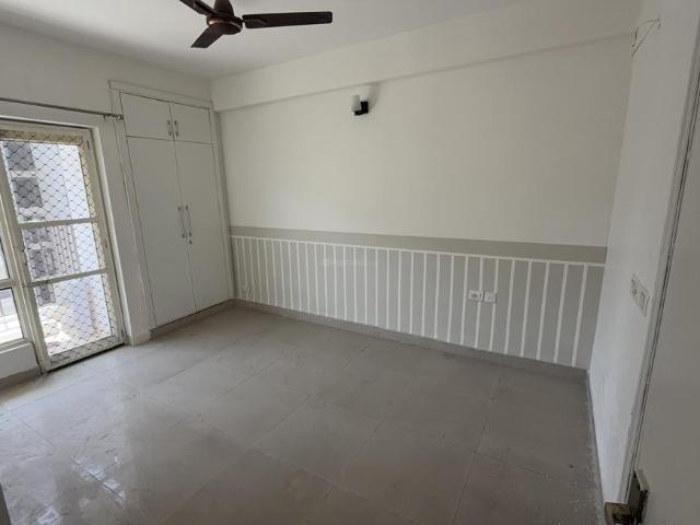 2 BHK Apartment in Noida Extension for resale Greater Noida. The reference number is 20308944