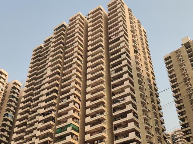 2 BHK Apartment in Noida Extension for resale Greater Noida. The reference number is 20323454