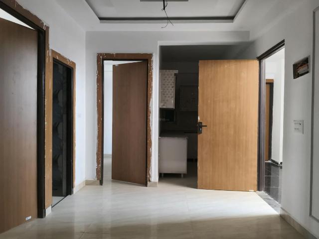 2 BHK Apartment in Noida Extension for resale Greater Noida. The reference number is 20337527