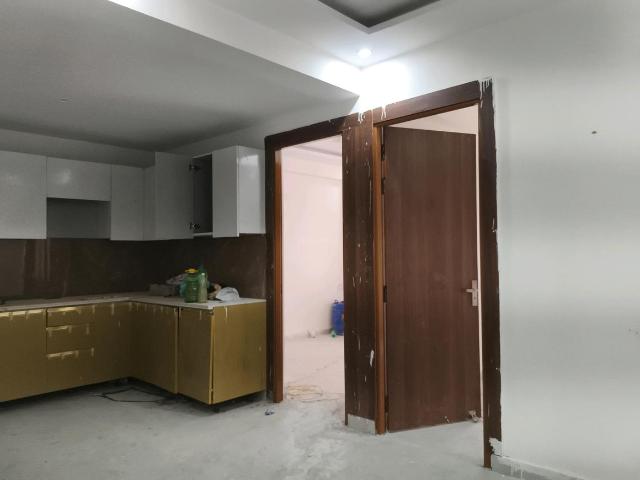 2 BHK Apartment in Noida Extension for resale Greater Noida. The reference number is 20475430