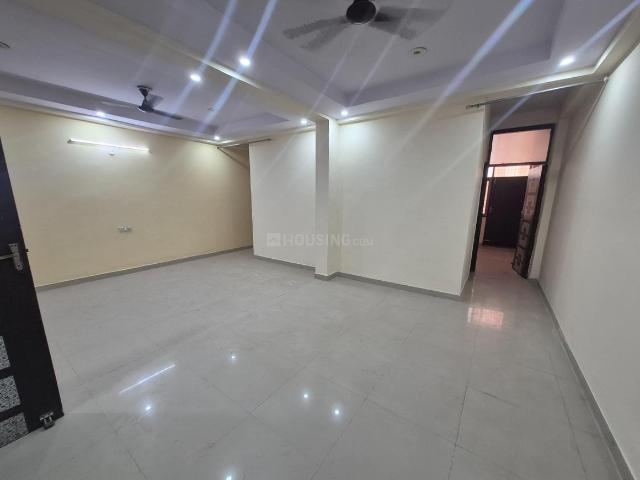 2 BHK Apartment in Noida Extension for resale Greater Noida. The reference number is 20490648