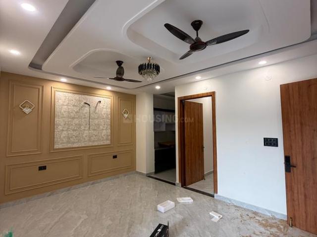 2 BHK Apartment in Noida Extension for resale Greater Noida. The reference number is 20400174