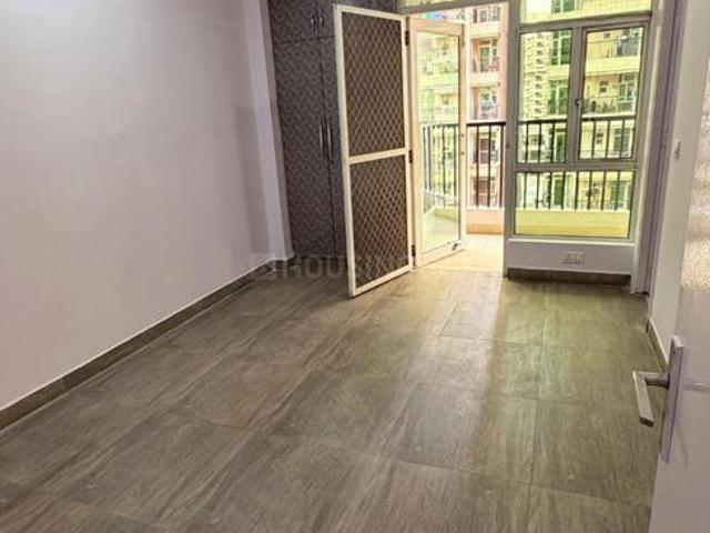 2 BHK Apartment in Noida Extension for resale Greater Noida. The reference number is 20401792