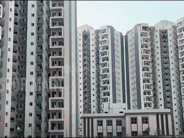 2 BHK Apartment in Noida Extension for resale Greater Noida. The reference number is 20414340