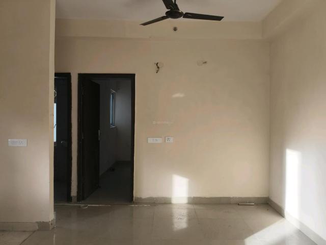 2 BHK Apartment in Noida Extension for resale Greater Noida. The reference number is 20421359
