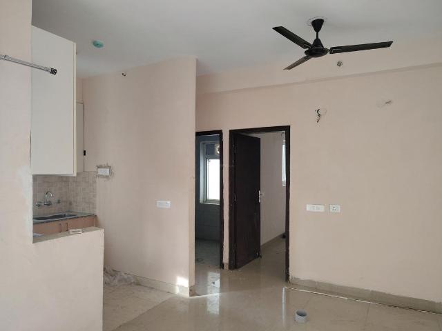 2 BHK Apartment in Noida Extension for resale Greater Noida. The reference number is 20427561