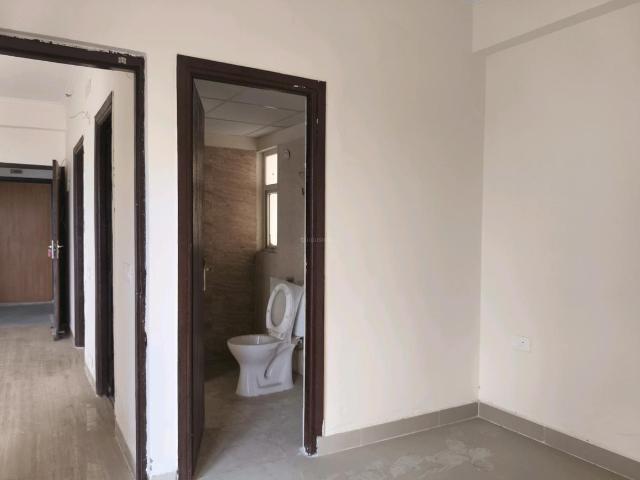 2 BHK Apartment in Noida Extension for resale Greater Noida. The reference number is 20580849